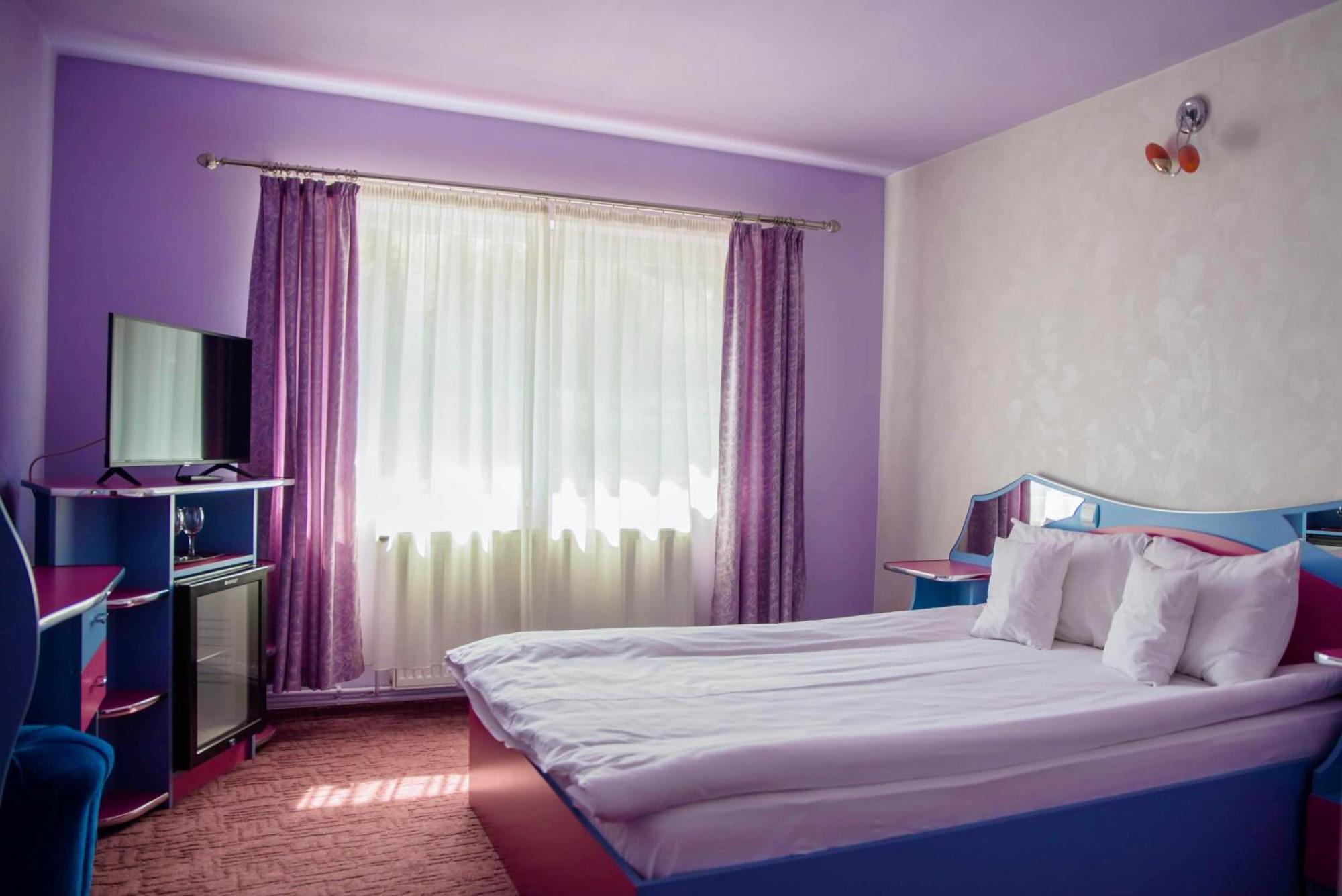 Hotel Yax Cîmpeni Pokój zdjęcie